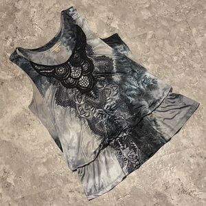 Live and Let Live Gray Y2K Tank Top Medium